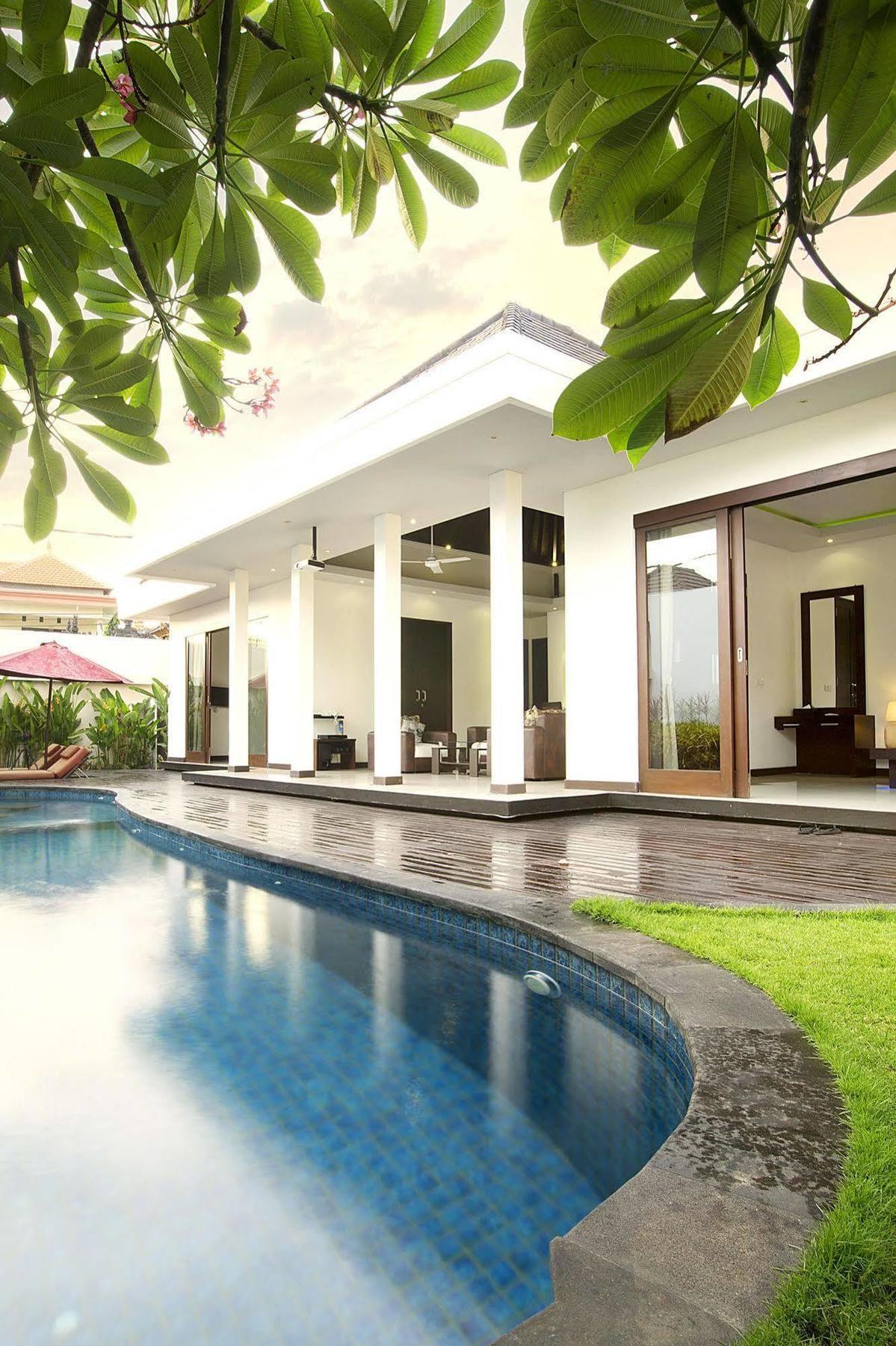 נוסא דואה D&G Villas מראה חיצוני תמונה